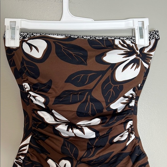 Tommy Bahama Floral Brown and White One-Piece Swimsuit Womens 6 - Picture 3 of 7